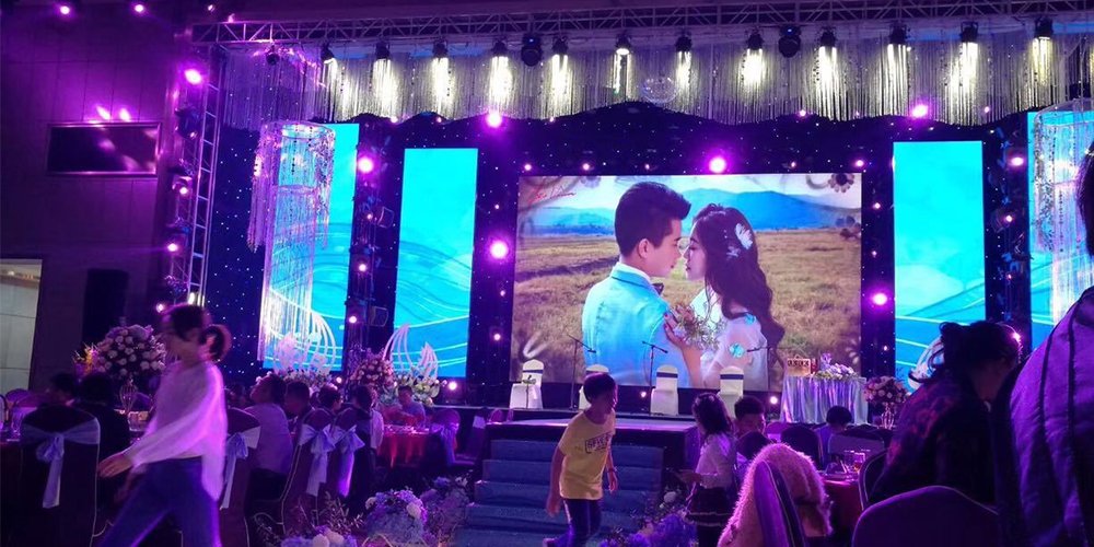 Active LED screen (1) LED Screen Suitable For Events And Stages !