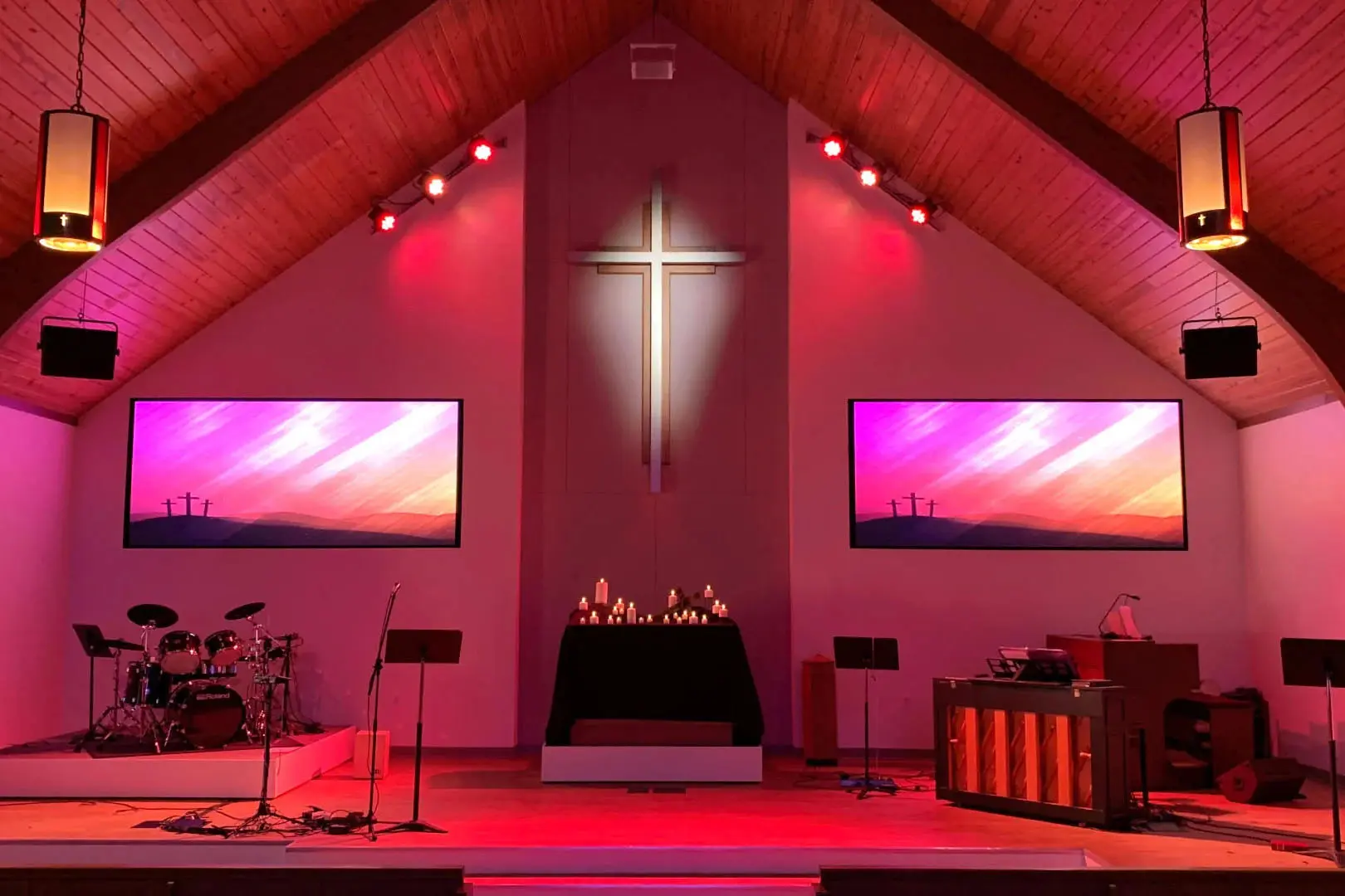 Church LED wall LED Display Manufacturer in China HonghaiLED Church LED wall
