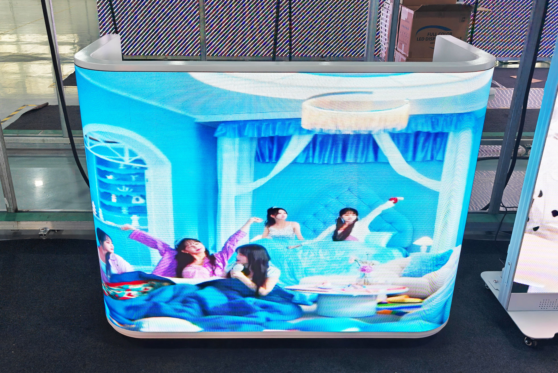 娱乐款 1 LED Display Manufacturer in China HonghaiLED Front Desk LED Display