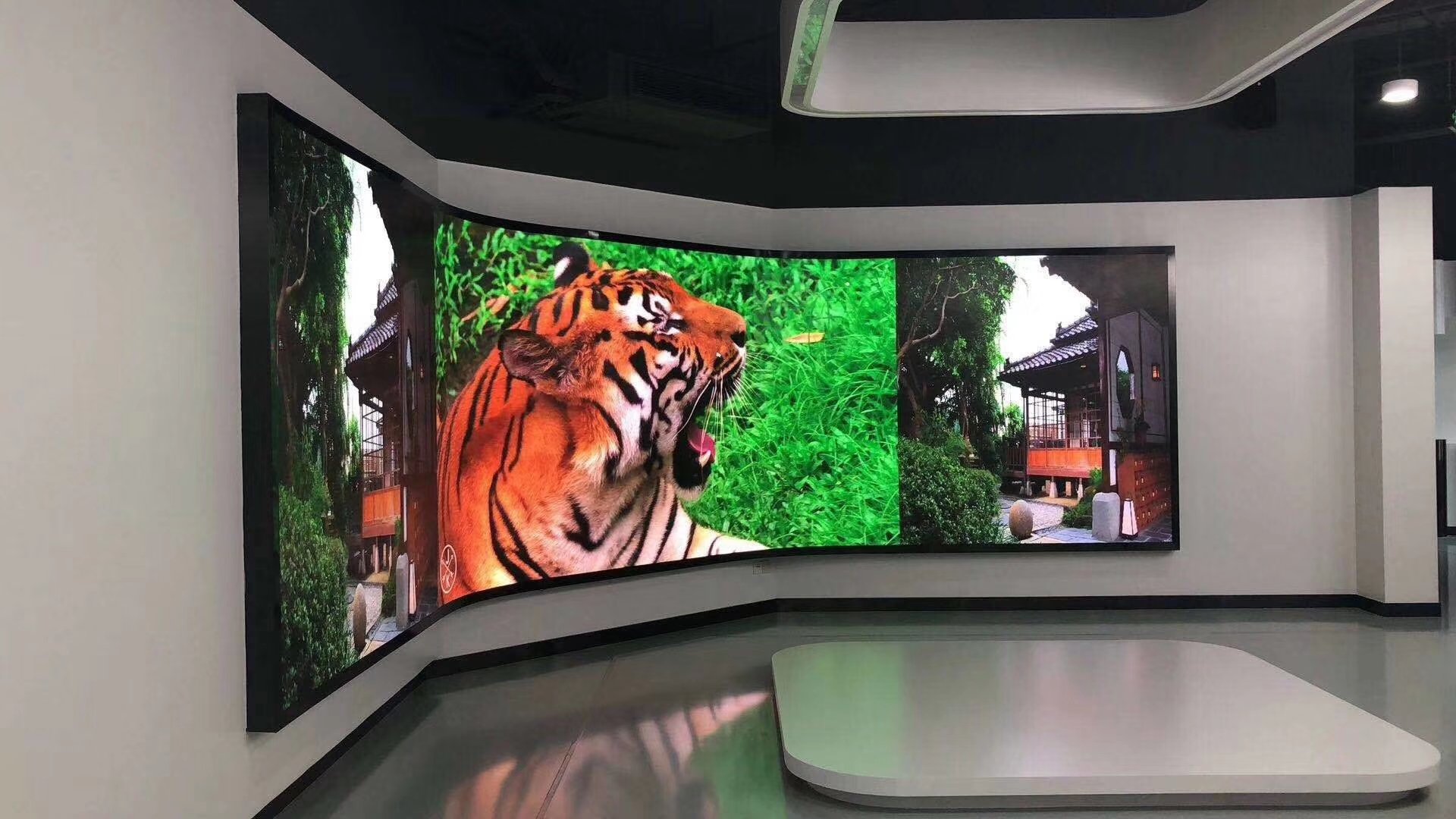 Indoor LED display8 LED Display Manufacturer in China HonghaiLED What is the front maintenance LED screen? What are its significant advantages